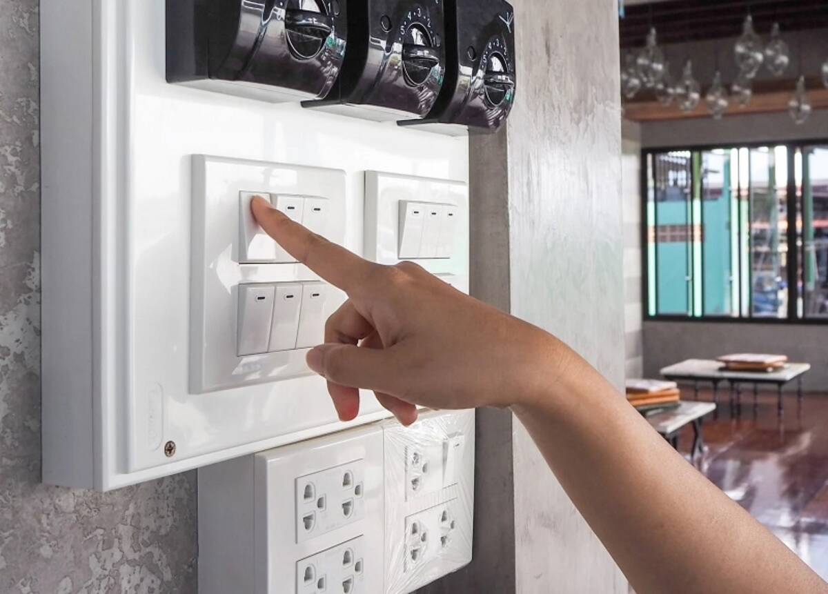 Thủ Tục Về Nhà Mới: 13 Việc Cần Làm Để Rước Về May Mắn, Bình An